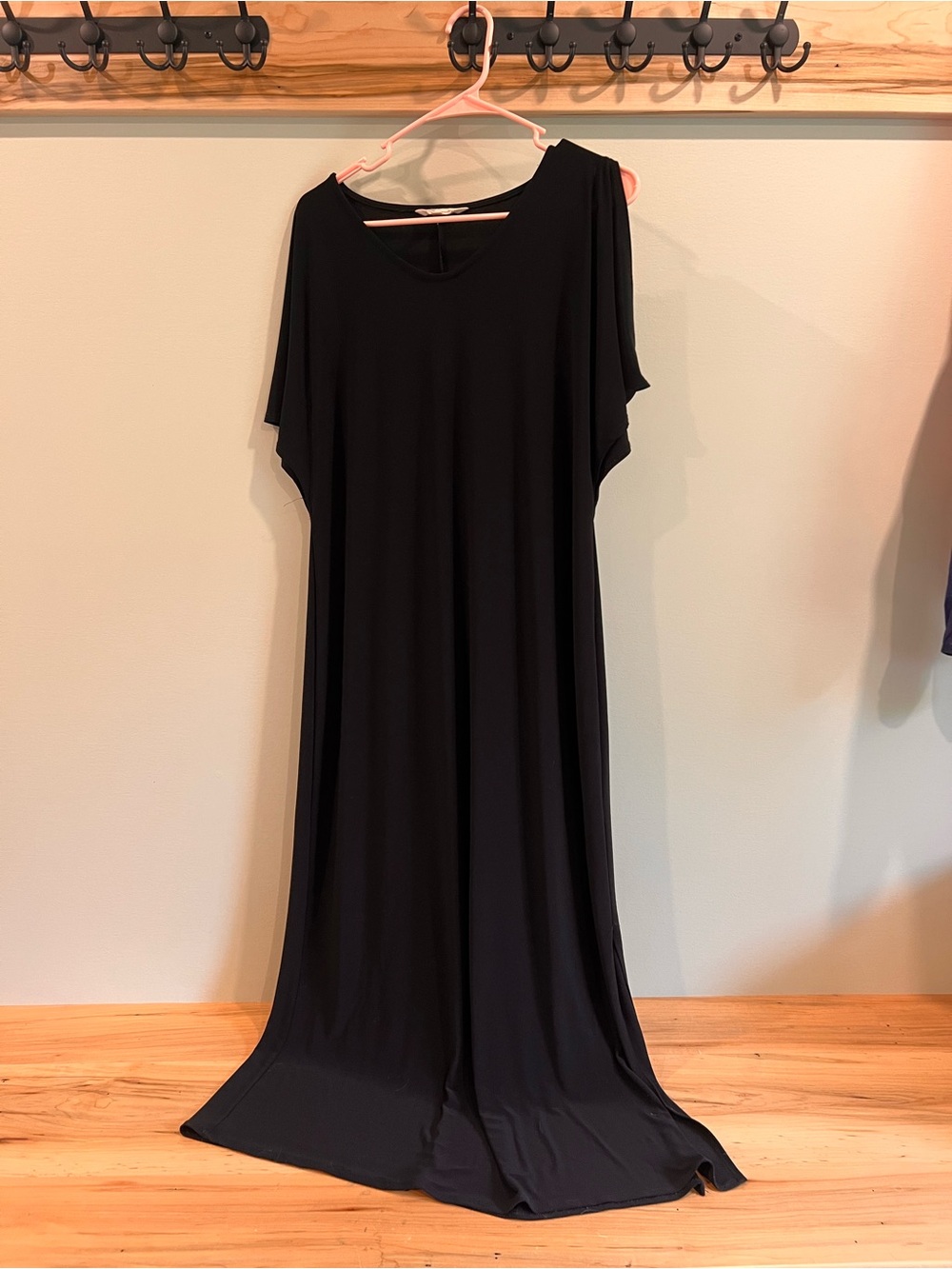 Women's Soft Surroundings Flowy Lagenlook Boho Black Long Maxi Dress Small